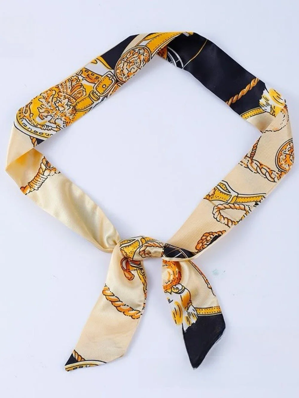 Silk-Tone Chain Print Neck Scarf in Cream & Black